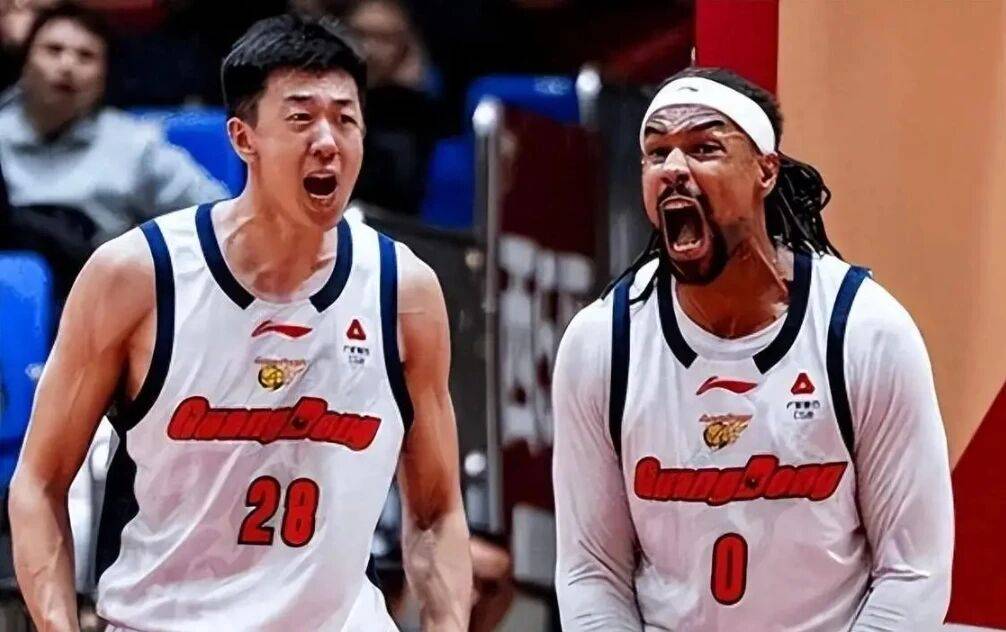 广东男篮85-64大胜广州,三大改变明显,球员评分出炉:胡明轩9.7分杜锋4.4分