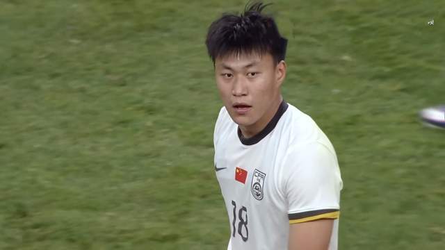 1-0,U23国足邀请赛不败收官,杜月徵轰出落叶球,越南队下脚太狠