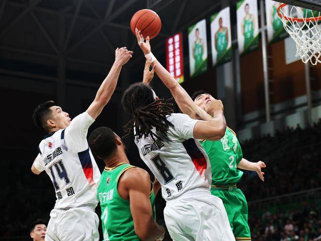 CBA季后赛:山东高速胜辽宁本钢