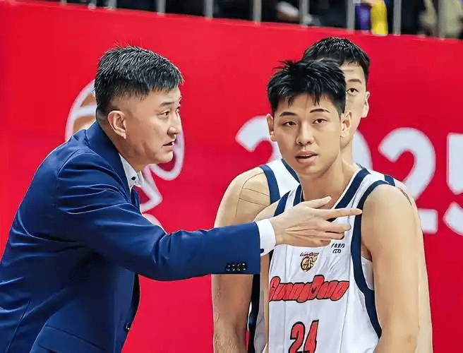 宏远第5,杜锋下课?赛季目标曝光,朱芳雨表态,谁注意杜锋去向